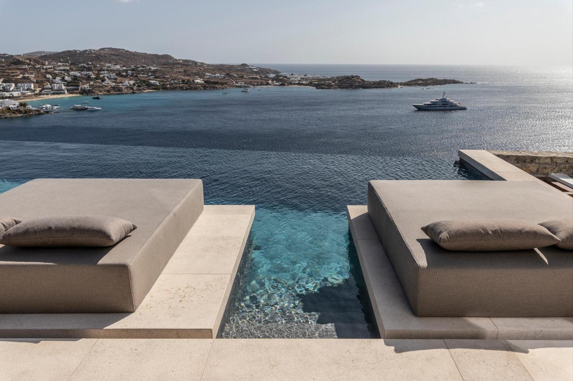 The Skyvilla Mykonos - A Landmark Property With Breathtaking Views Of The Psarou Bay Mykonos Town Экстерьер фото
