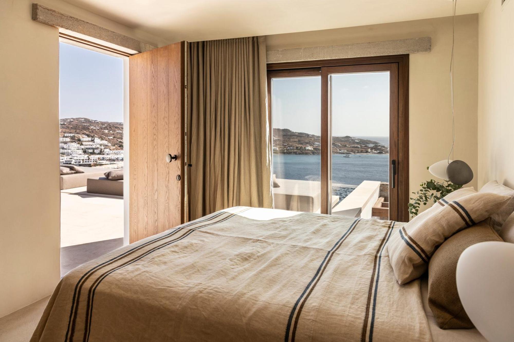 The Skyvilla Mykonos - A Landmark Property With Breathtaking Views Of The Psarou Bay Mykonos Town Экстерьер фото